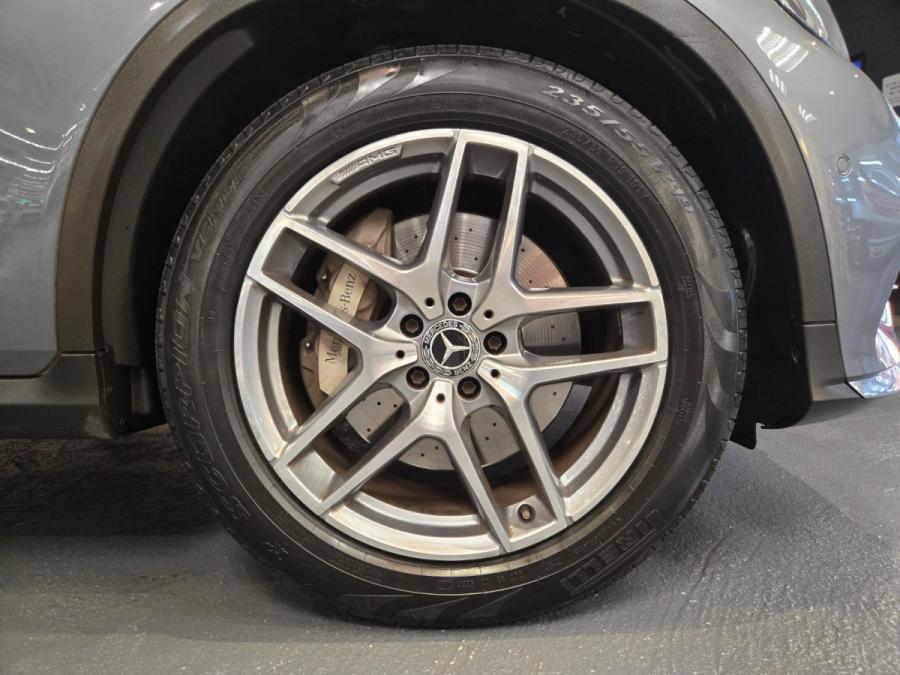 GLC250 4MATIC - Image 14