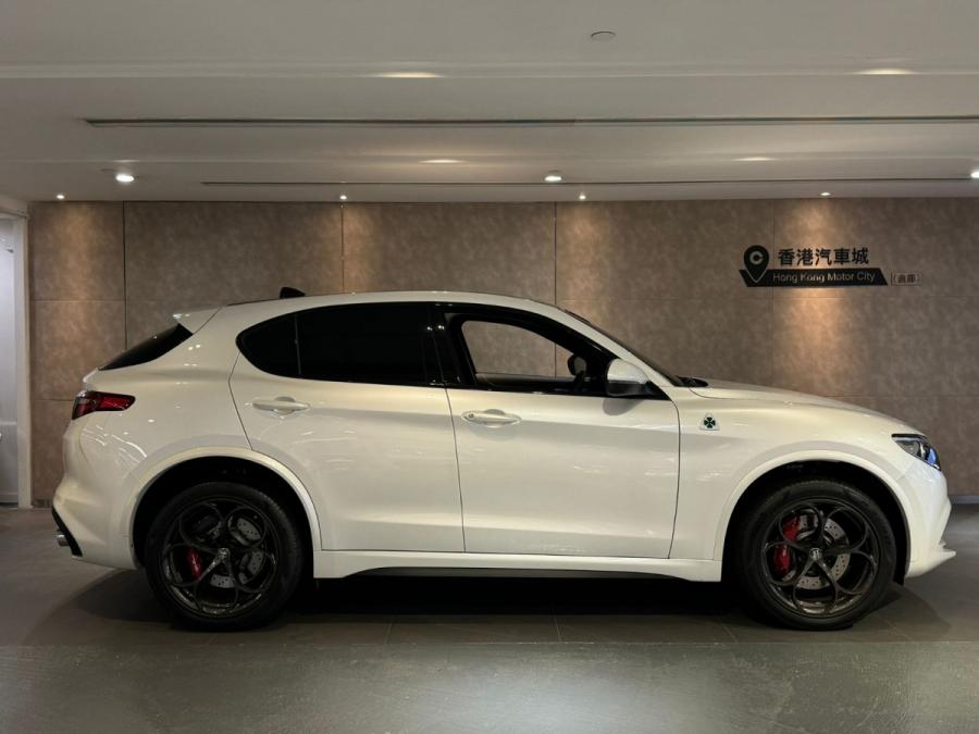 STELVIO QUADRIFOGLIO - Image 3