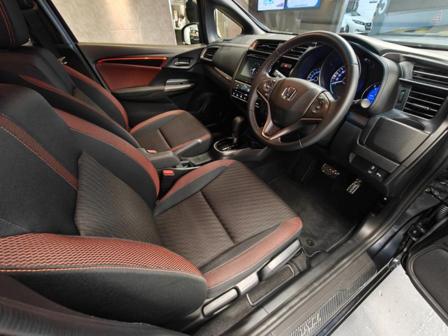 JAZZ RS GK5 FACELIFTED - Image 16