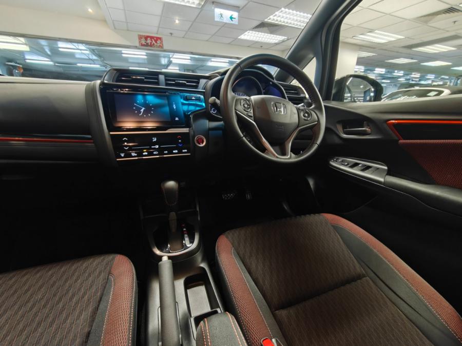 JAZZ RS GK5 FACELIFTED - Image 2