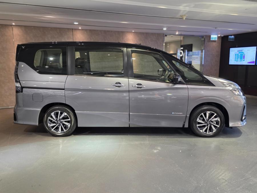 SERENA E-POWER HIGHWAY STAR VIP - Image 2