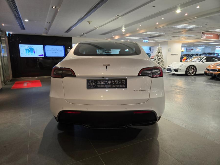 MODEL Y LR - Image 5