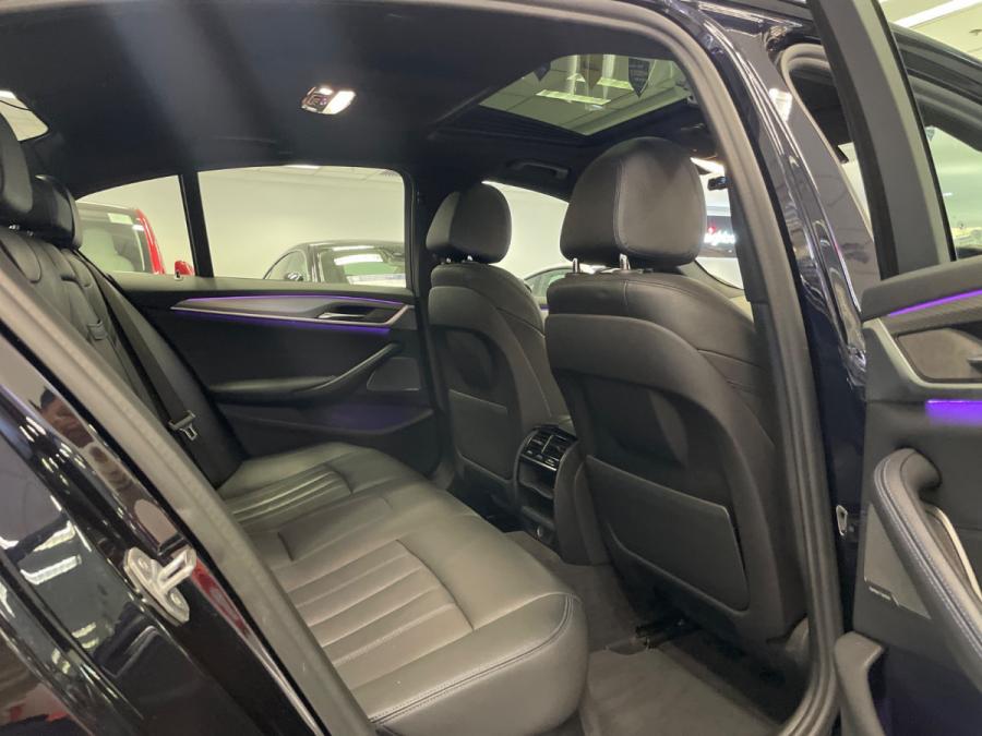 520 IA (M-Sport) - Image 6