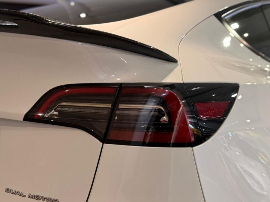 MODEL Y LONG RANGE DUAL MOTOR - Image 8