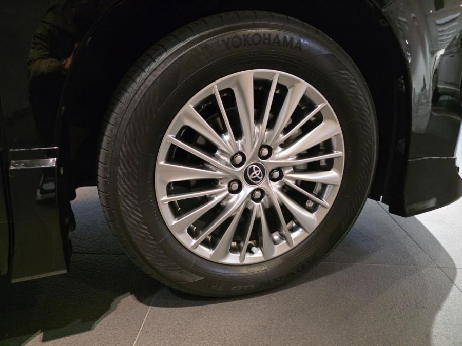 ALPHARD HV - Image 10