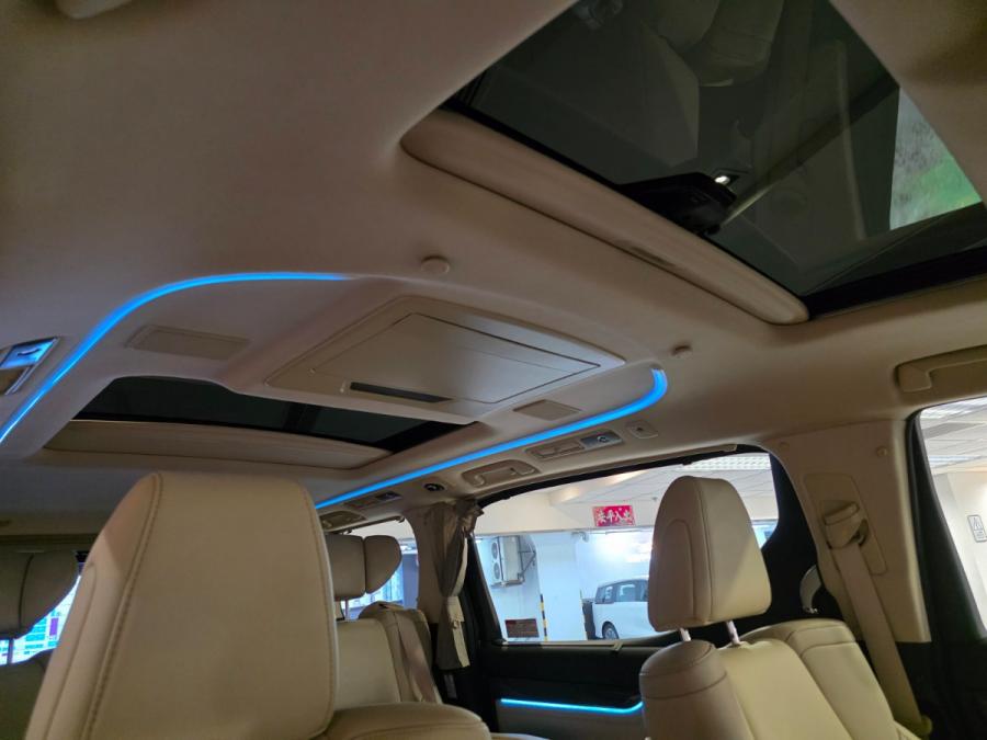 ALPHARD HV - Image 7