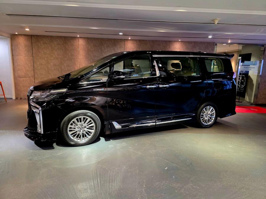 ALPHARD HV - Image 3