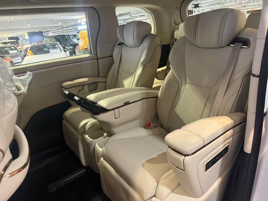 LM500H 2.4 TURBO HYBRID - Image 8