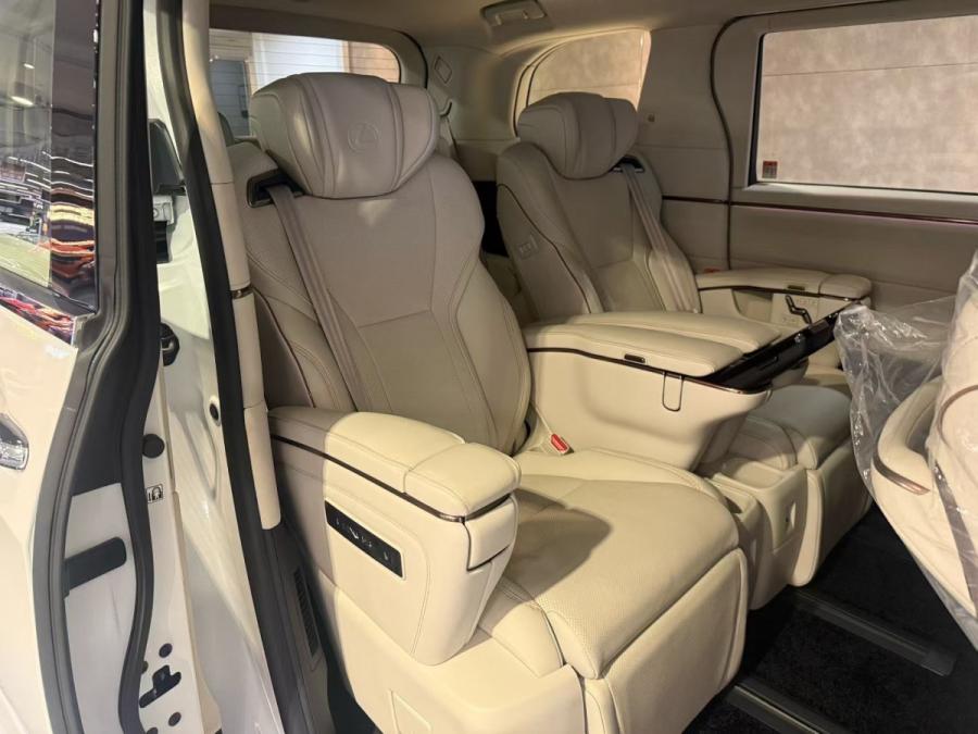 LM500H 2.4 TURBO HYBRID - Image 7