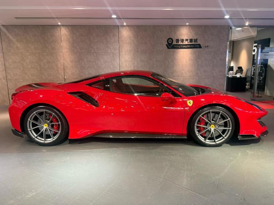 488 Pista - Image 2