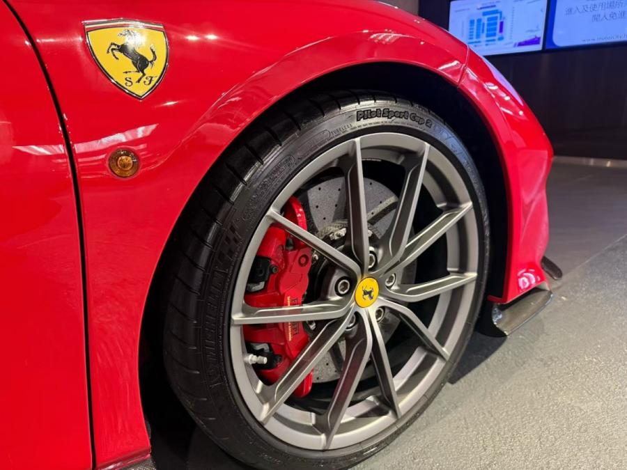 488 Pista - Image 6