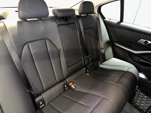 318iA SALOON SPORT版 - Image 9