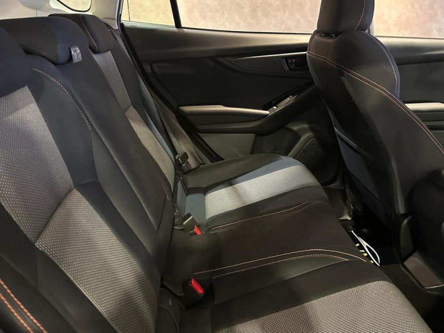 XV 2.0I AWD CVT - Image 8