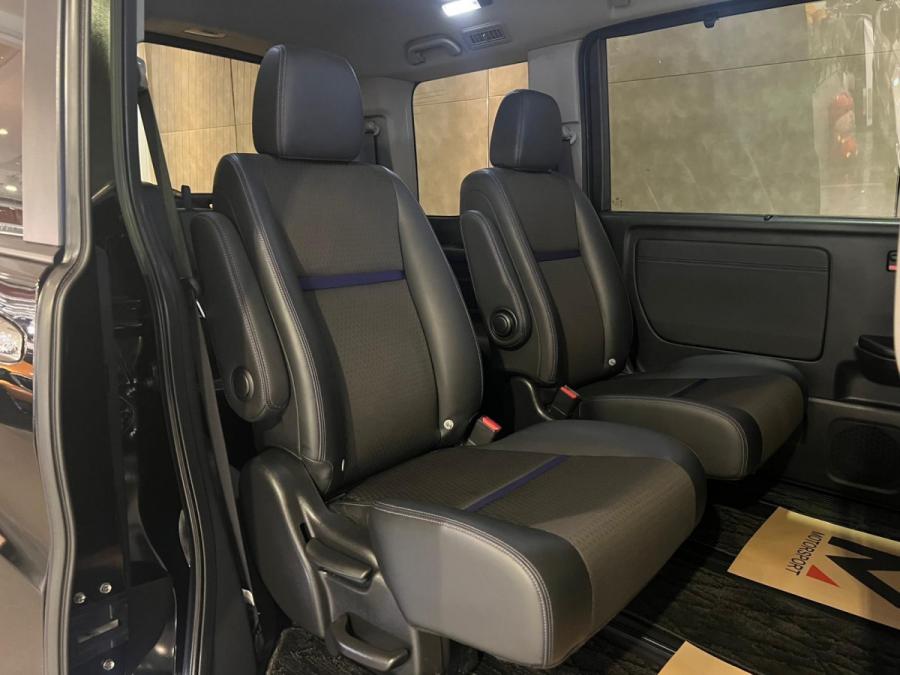 STEPWGN EX SPADA e:HEV BLACK STYLE - Image 8