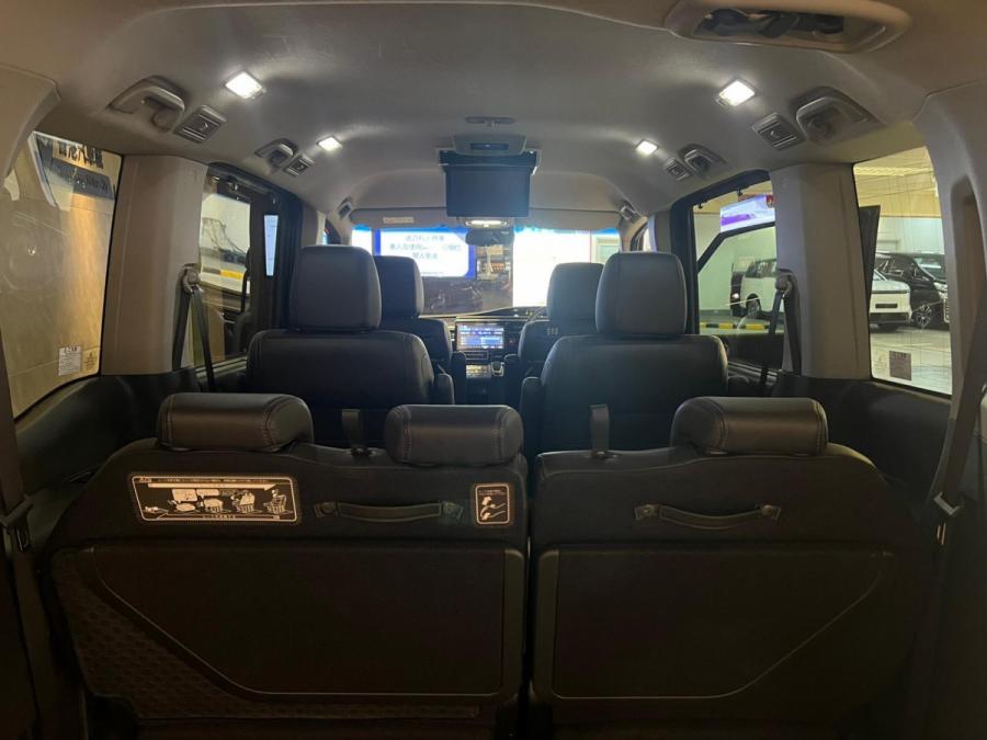 STEPWGN EX SPADA e:HEV BLACK STYLE - Image 9