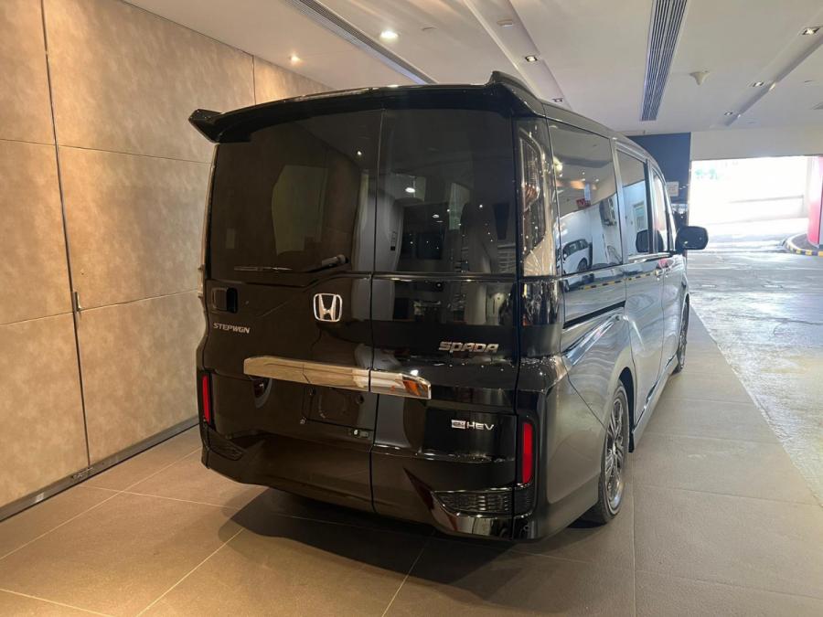 STEPWGN EX SPADA e:HEV BLACK STYLE - Image 10