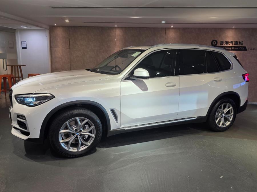 X5 XDRIVE40IA 7-SEATER XLINE - Image 2
