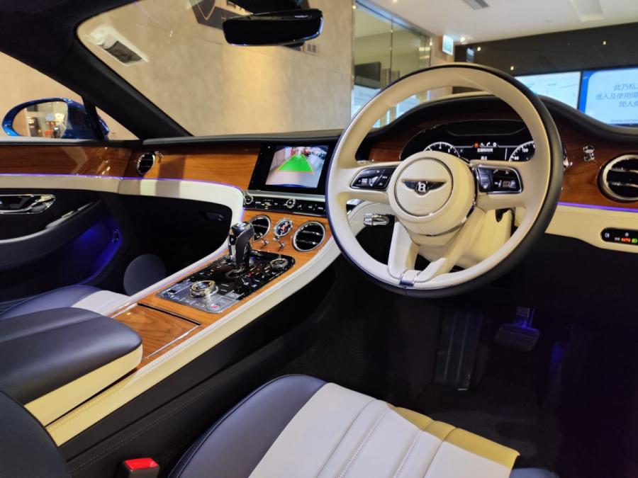 Continental GT V8 - Image 4