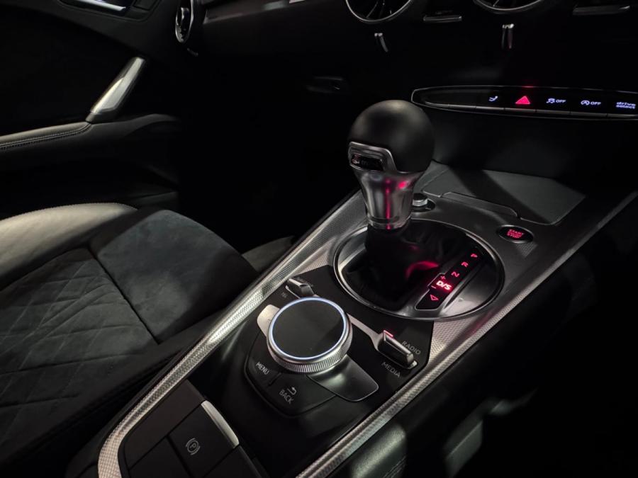 TT COUPE 55 TFSI QUATTRO - Image 10