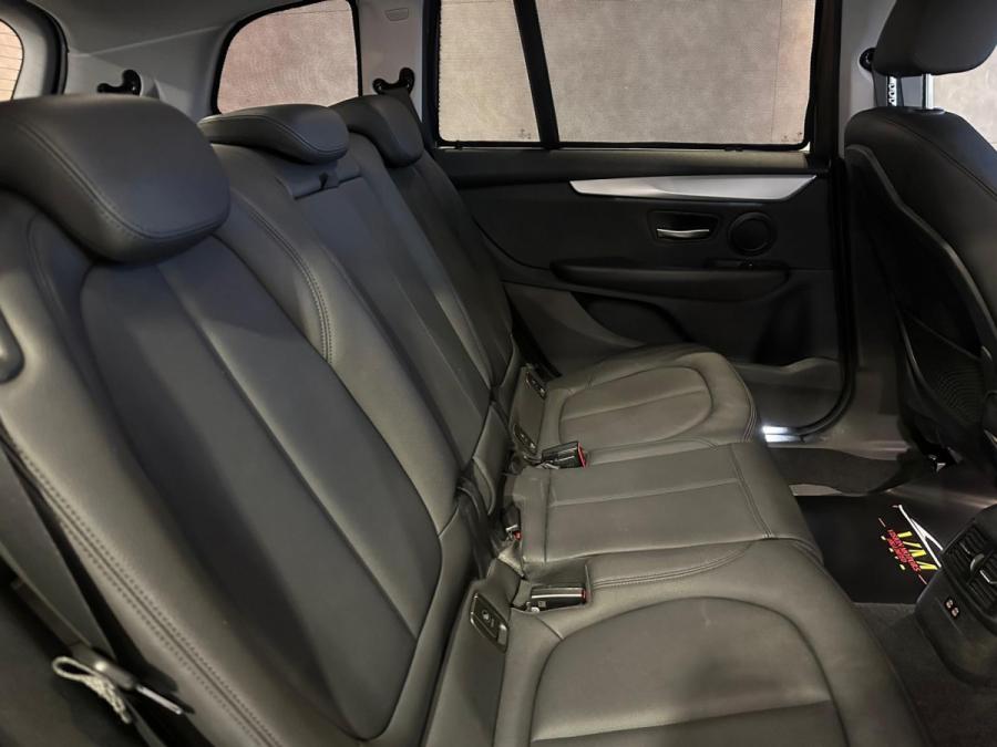 218IA GRAN TOURER (F46) - Image 8