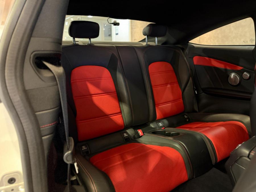 AMG C63 S COUPE - Image 10