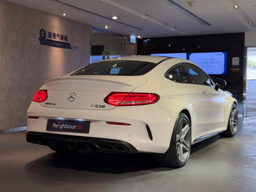 AMG C63 S COUPE - Image 2