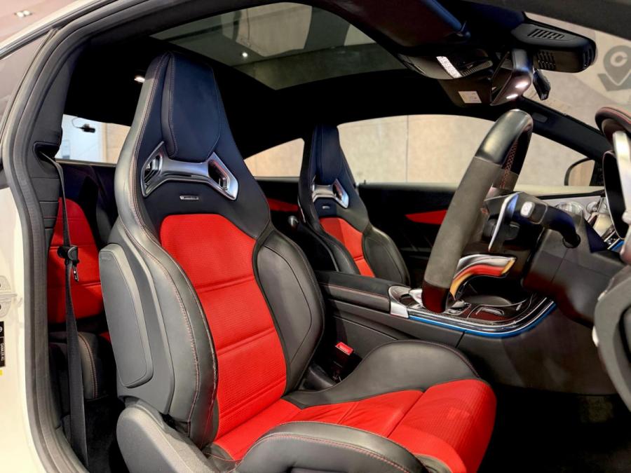 AMG C63 S COUPE - Image 9