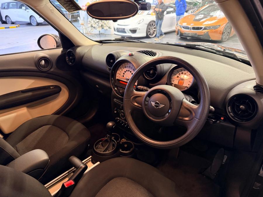 One Countryman automatic - Image 2