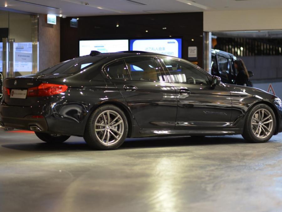 520i M-SPORT - Image 3