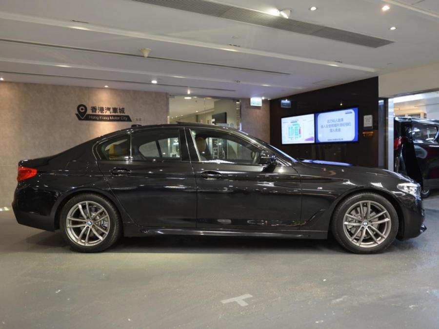 520i M-SPORT - Image 21