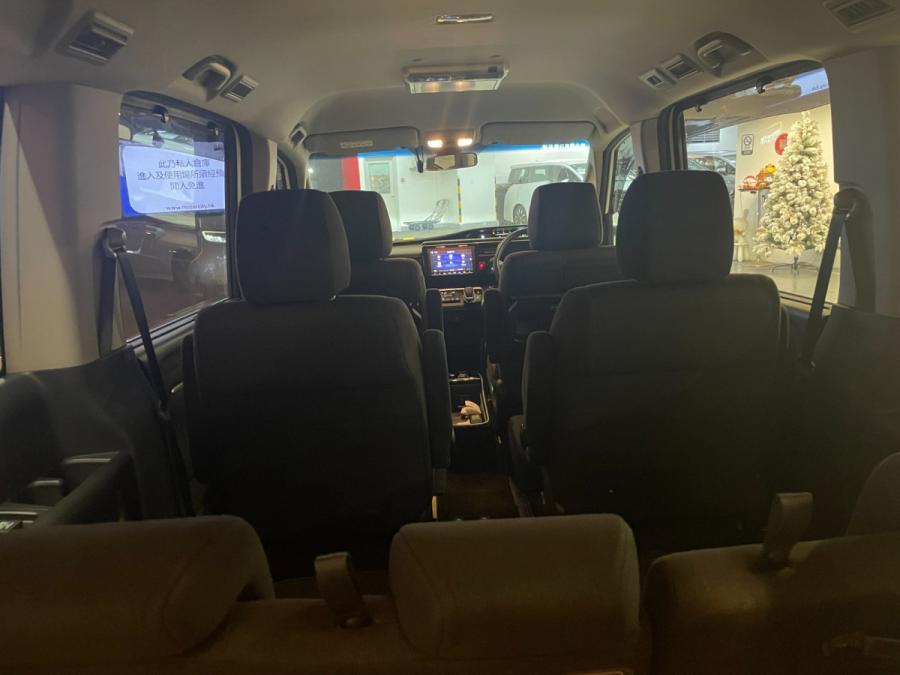 Stepwgn e:HEV Spada - Image 6