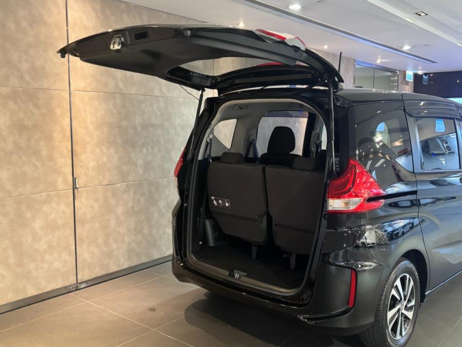 Freed Hybrid GB7 - Image 6