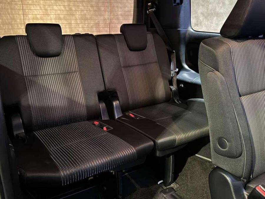 Voxy ZS Hybrid Modellista 煌ii - Image 5