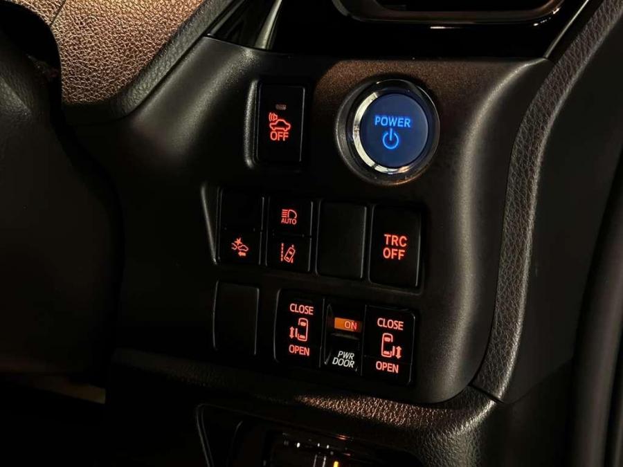 Voxy ZS Hybrid Modellista 煌ii - Image 7