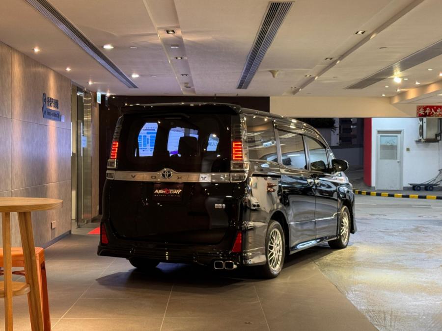 Voxy ZS Hybrid Modellista 煌ii - Image 2