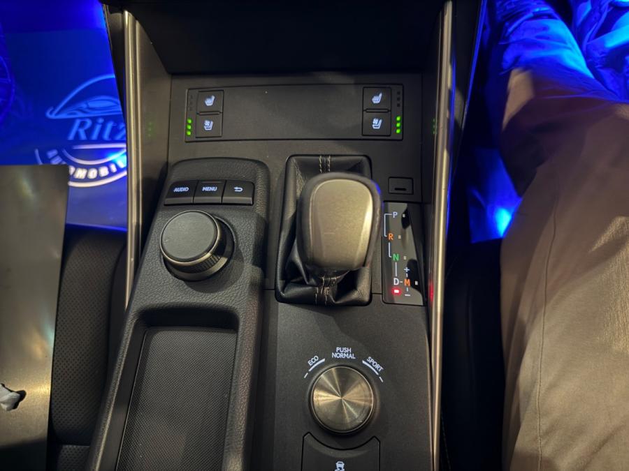 IS250 DELUXE - Image 12