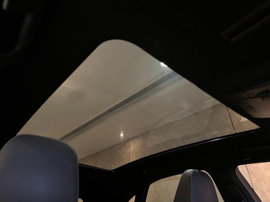 NX300 F SPORT - Image 3