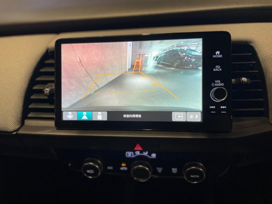 Jazz  1.5 (Crosstar) - Image 8