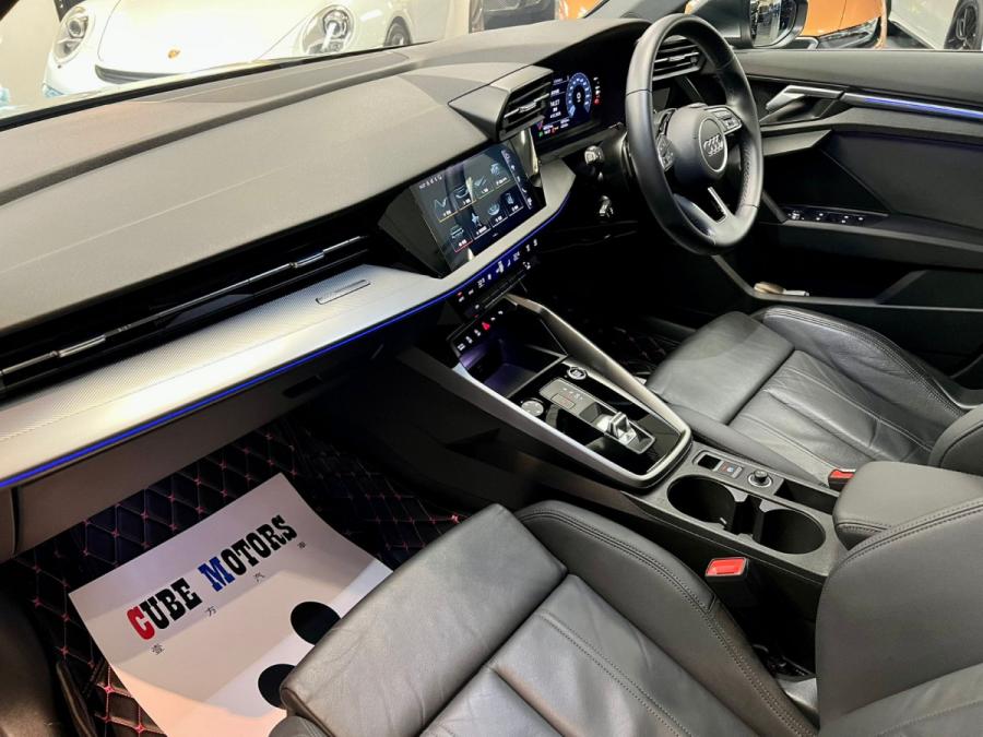 A3 Sportback 35 TFSI S Line - Image 4