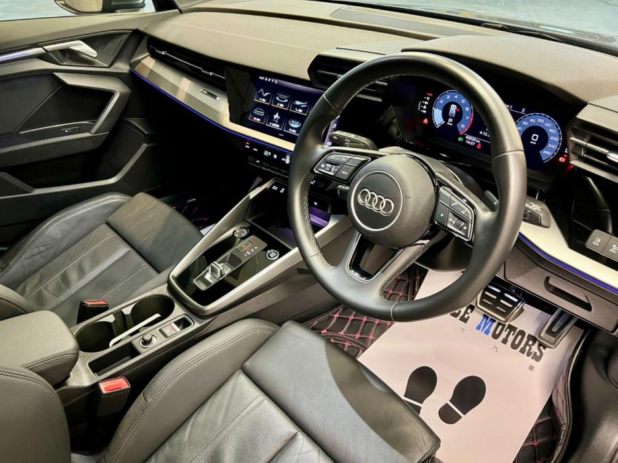 A3 Sportback 35 TFSI S Line - Image 3