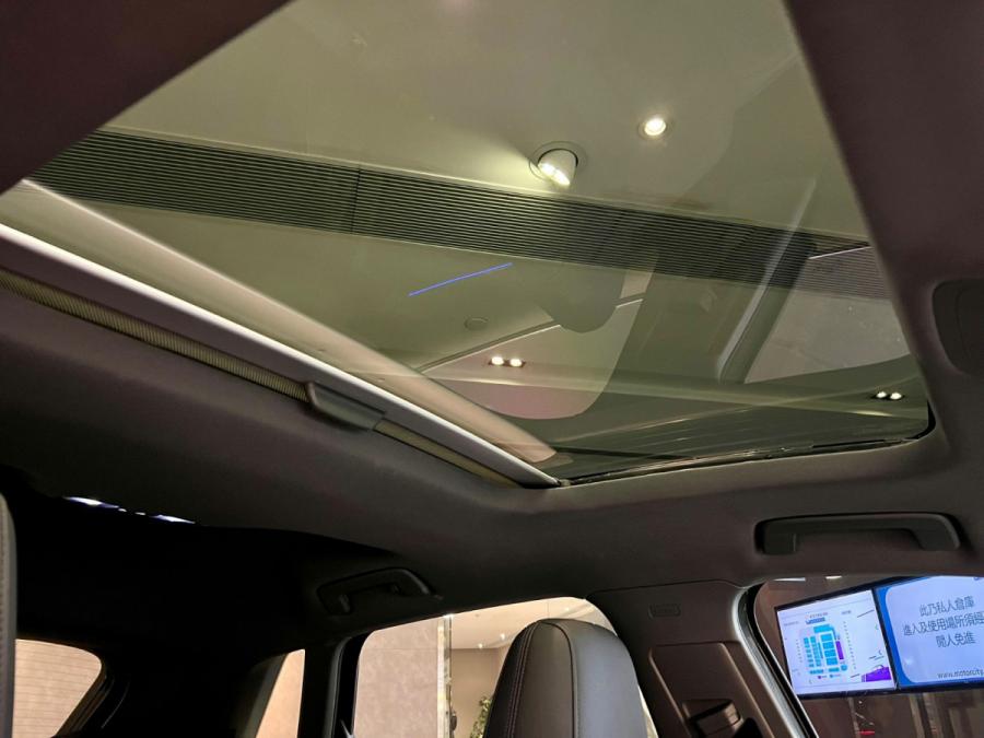 A3 Sportback 35 TFSI S Line - Image 6