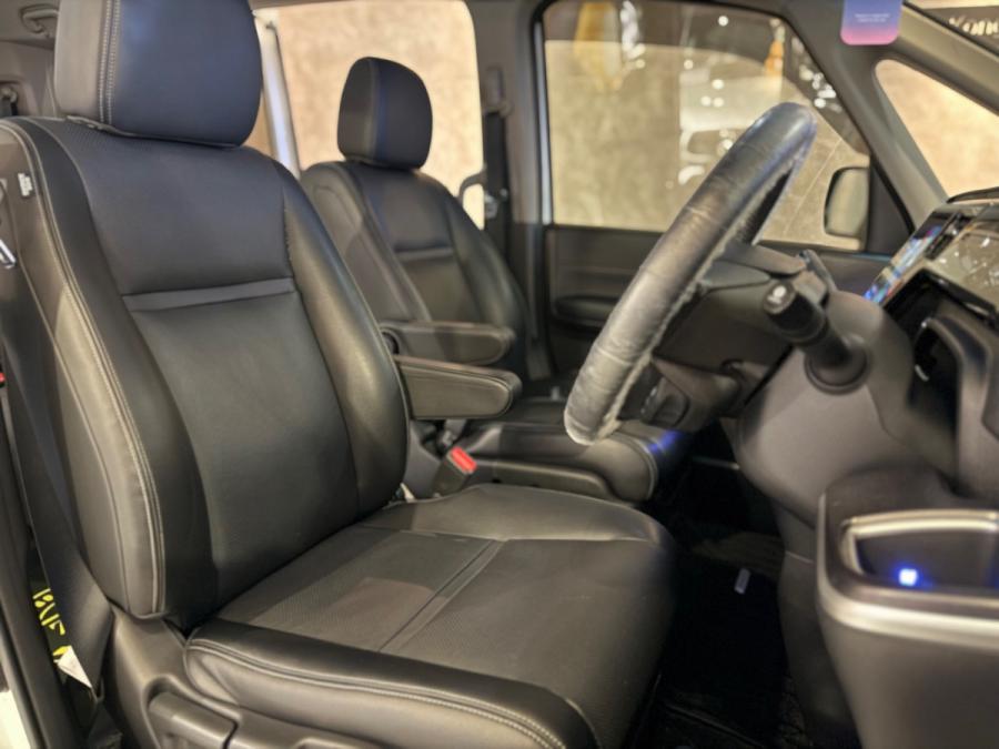 STEPWGN SPADA e:HEV RP5 - Image 11