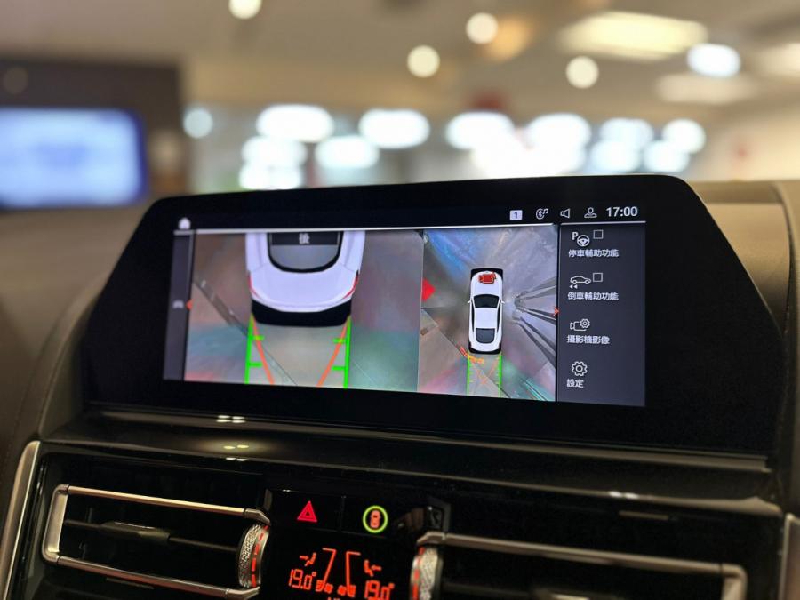 M850IA XDRIVE COUPE - Image 11