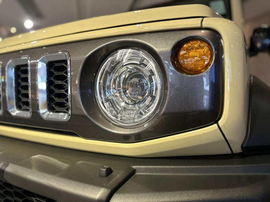 JIMMY 5D 1.5 4WD 4AT - Image 5