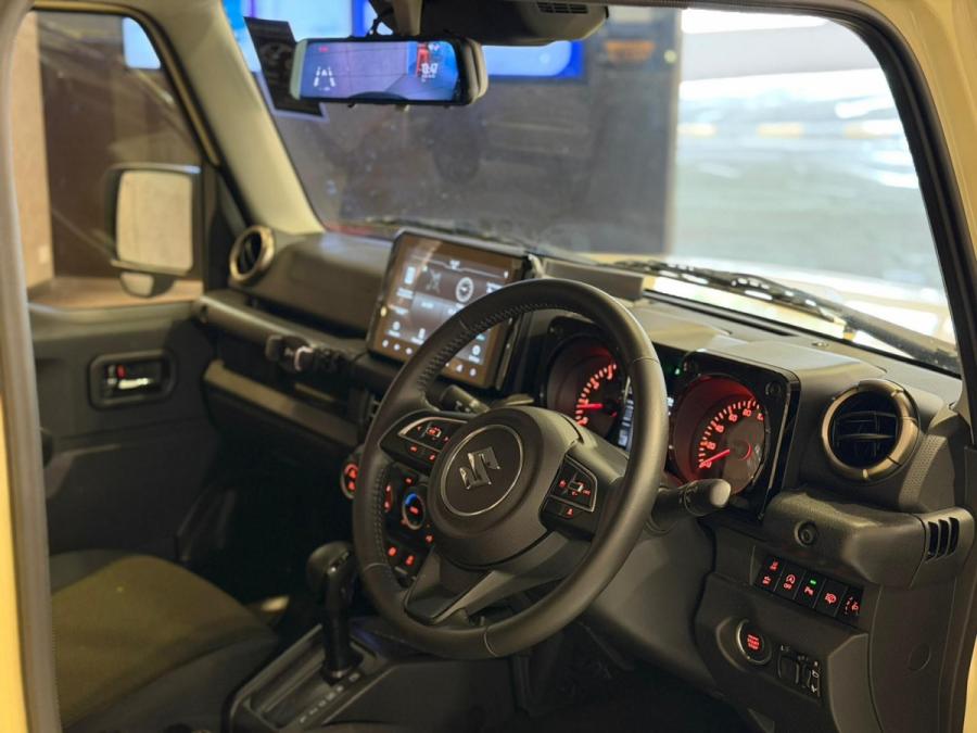 JIMMY 5D 1.5 4WD 4AT - Image 8