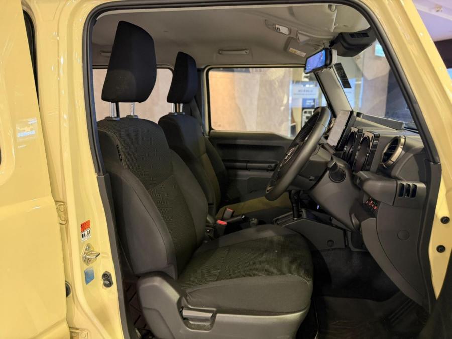 JIMMY 5D 1.5 4WD 4AT - Image 9