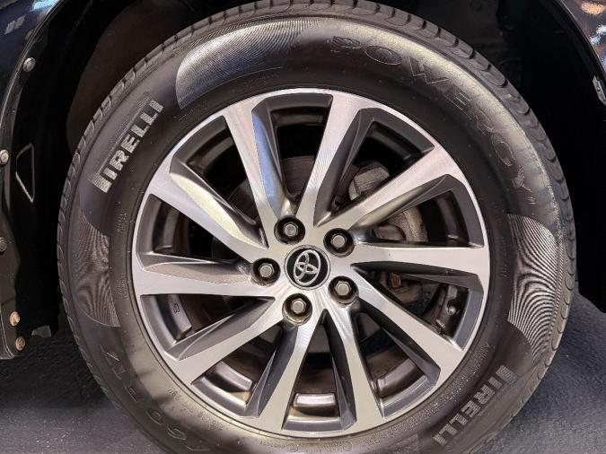 Alphard 2.5X Hybrid - Image 3