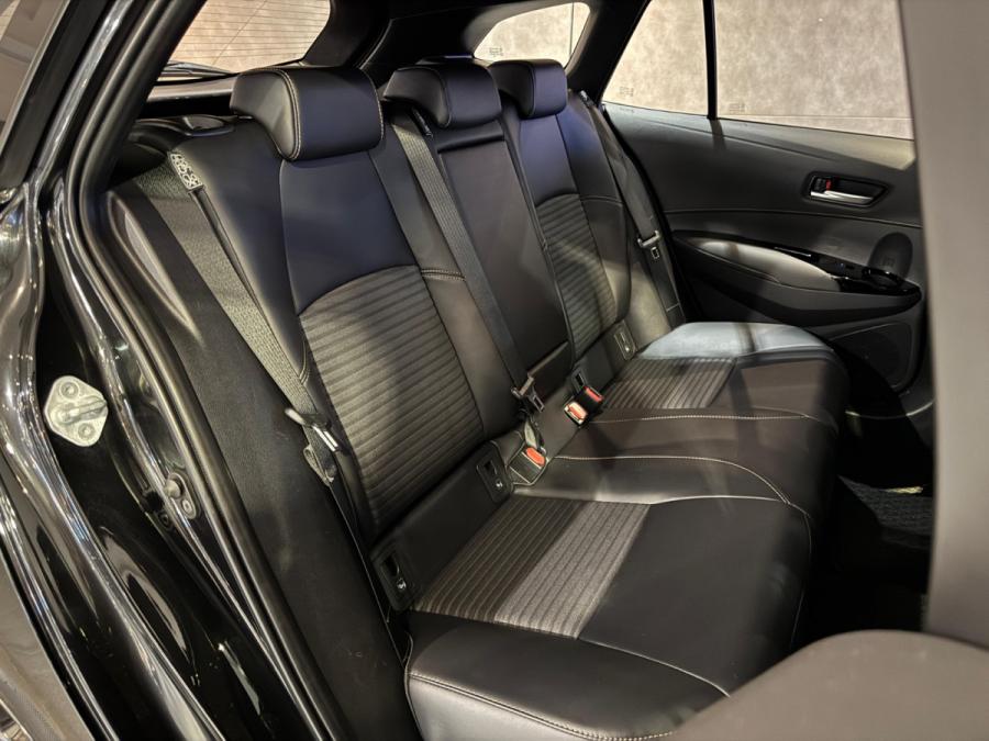 Corolla Touring Hybrid WXB - Image 4