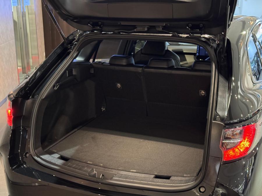 Corolla Touring Hybrid WXB - Image 6