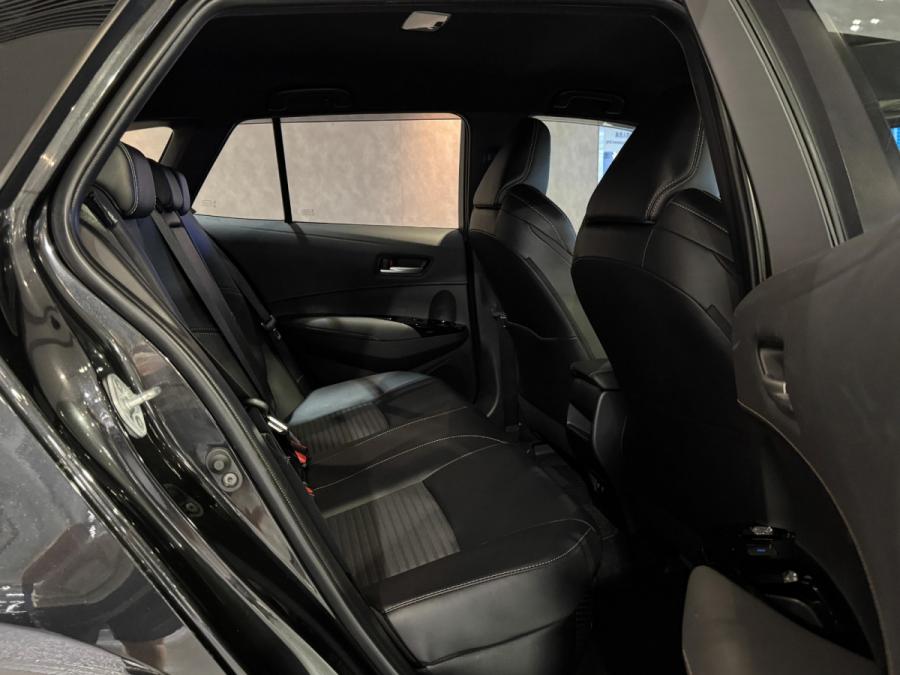 Corolla Touring Hybrid WXB - Image 5